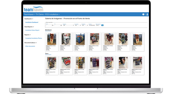 Portátil mostrando una galería de imágenes en la web de TeamHaven